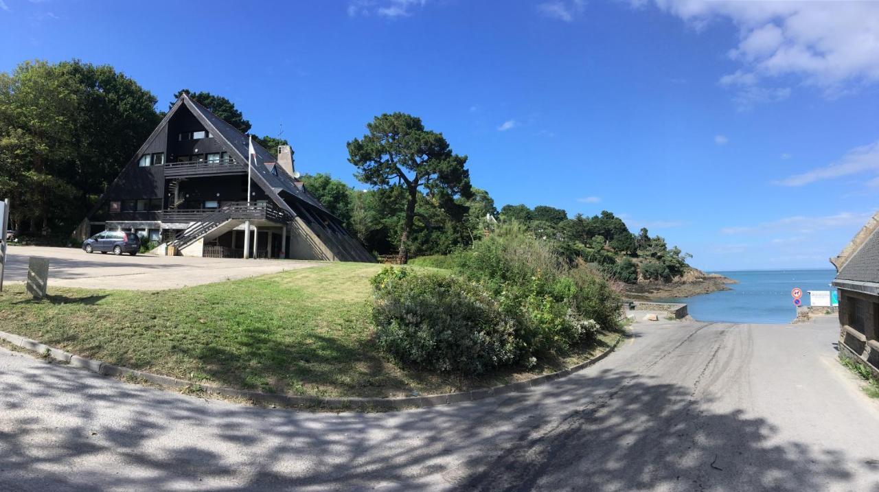 Auberge De Jeunesse Hi ก็องแกล ภายนอก รูปภาพ